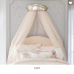 Monique Lhuillier Metallic Cornice Canopy